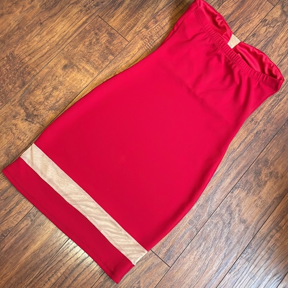 🧡 2/$30 🧡 January 7 Strapless Red Dress - Picture 6 of 6